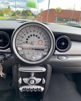 MINI Cooper cena 15900 przebieg: 194460, rok produkcji 2007 z Duszniki-Zdrój małe 79